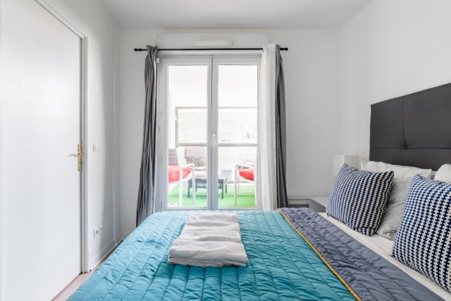 Appartement Spacieux Avec Terrasse Pres De Paris Et Du Stade De France Saint-Denis  Exterior photo